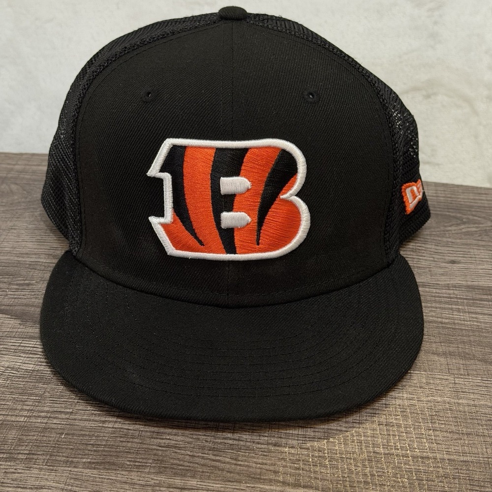 New Era Cincinnati Bengals 9Fifty Black Color Team Logo Adjustable Snapback Hat
